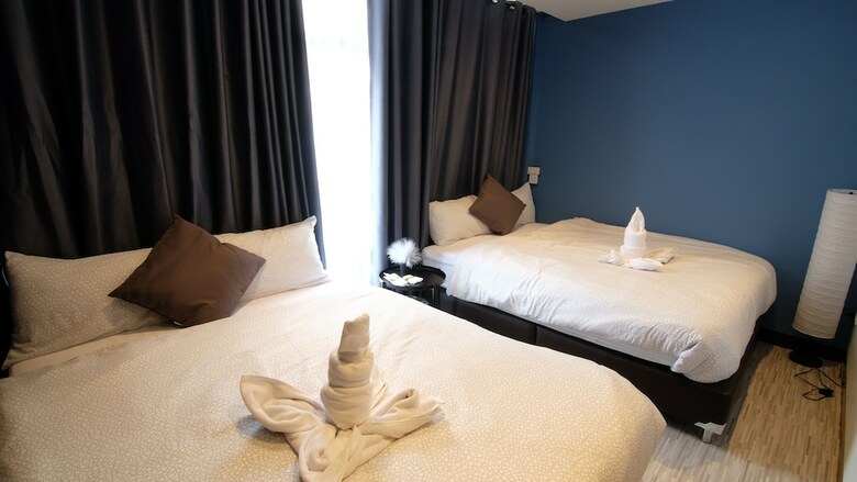 Hotel Sleep With Me Too - Bts Phra Khanong