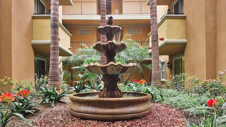 Apartamentos Harbor Luxury Condo Hotel