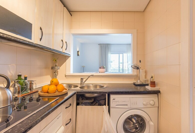 Malagasuite Marina Golf Apartment