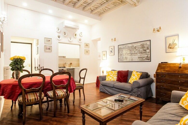 Fully Equipped Apartment In Vicolo Della Torretta