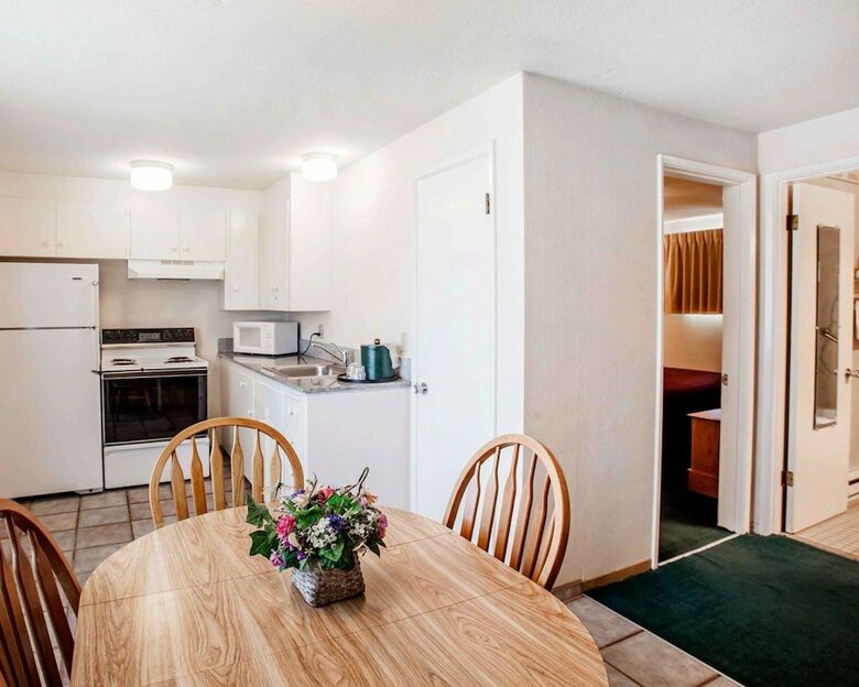 Hotel Quality Inn & Suites Bremerton