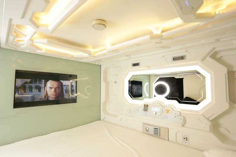 The Yellow Capsule