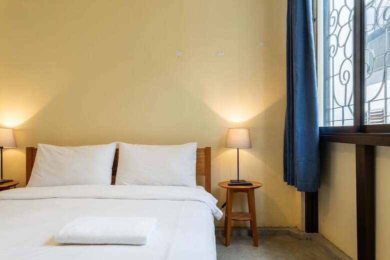 Hostal Naret Coliving - Hostel - Adults Only