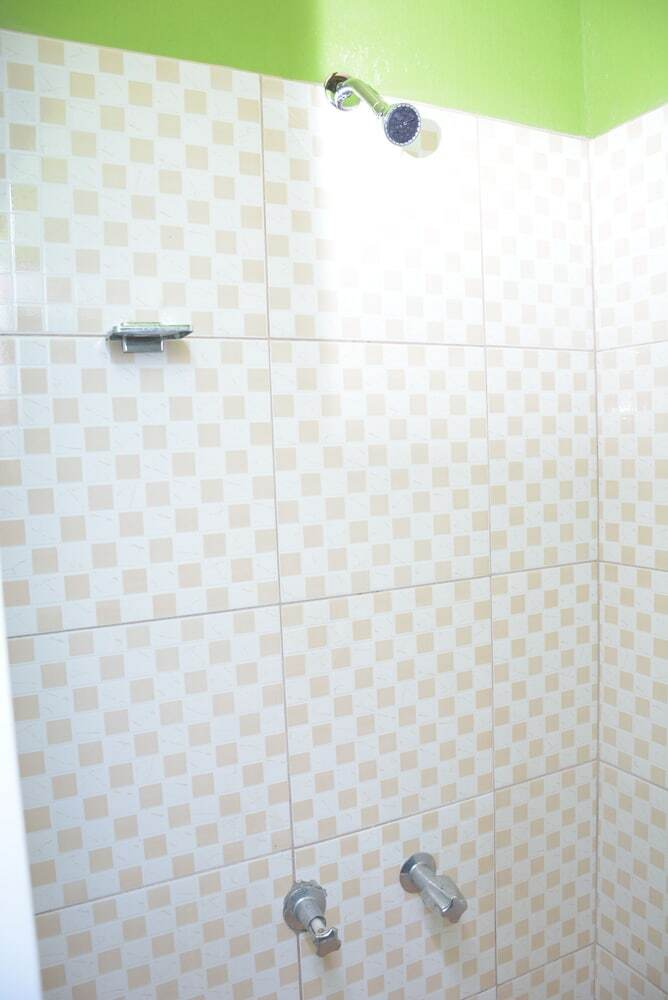 Hillview Apartments
