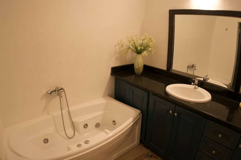 Aparthotel Vallas Apartments & Villas