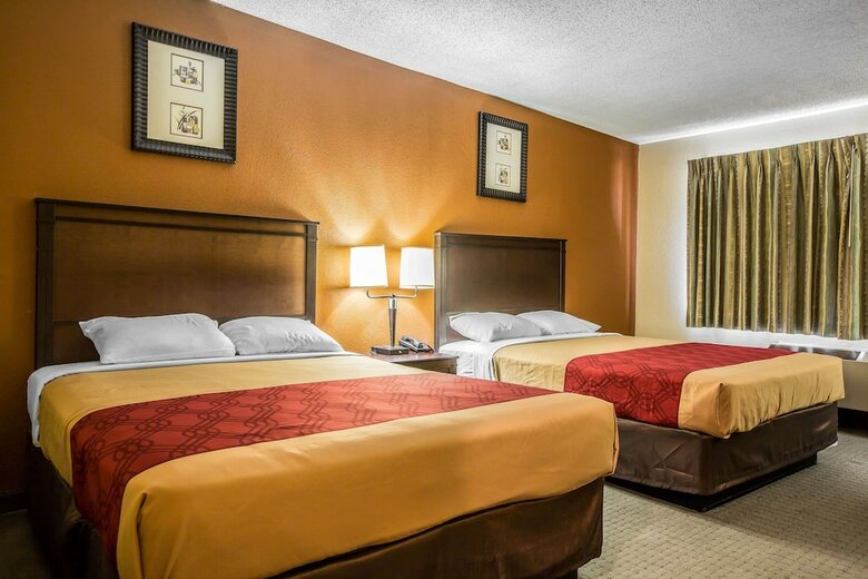 Hotel Baymont By Wyndham Ontario
