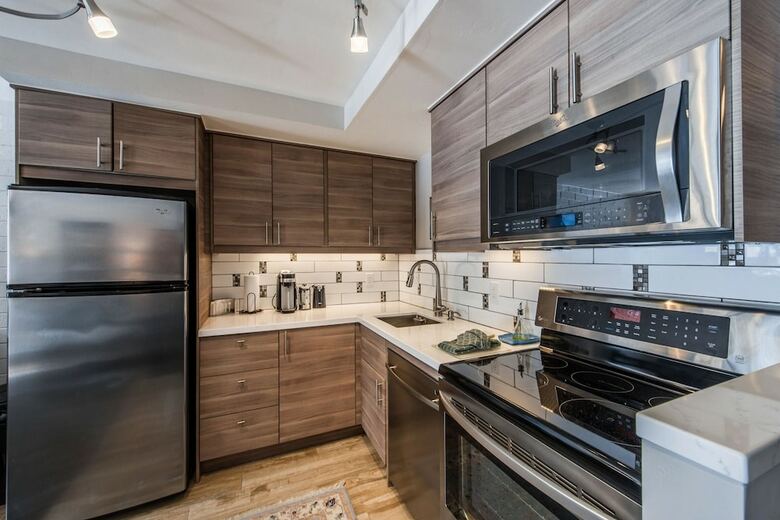 Park Avenue Condos By Identity Properties