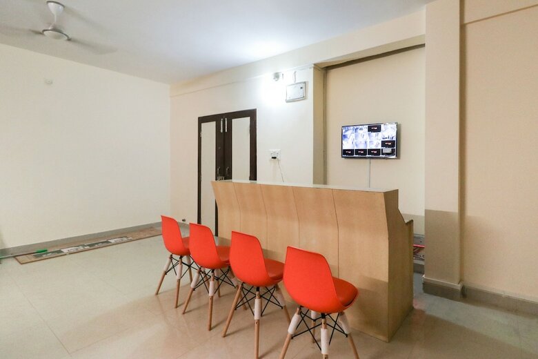 Hotel Oyo 43835 Imperial Stays