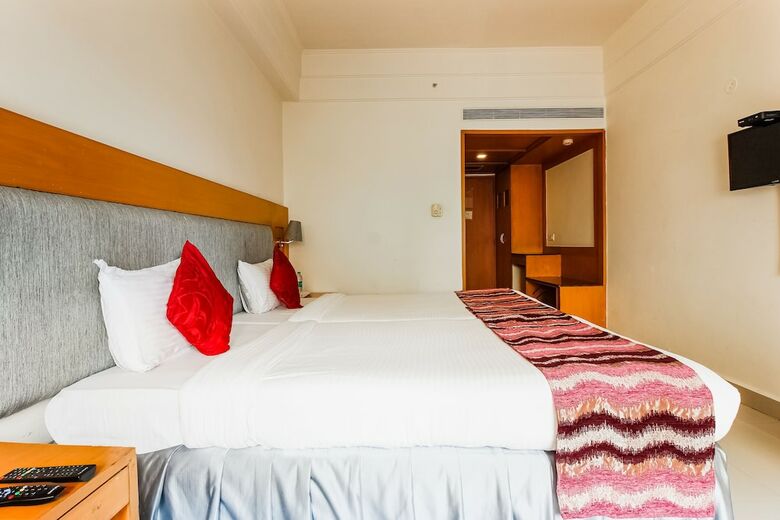 Palette - Hotel Trishul Grand