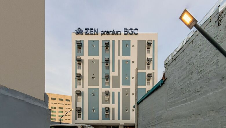 Hotel Zen Premium Uptown Bgc