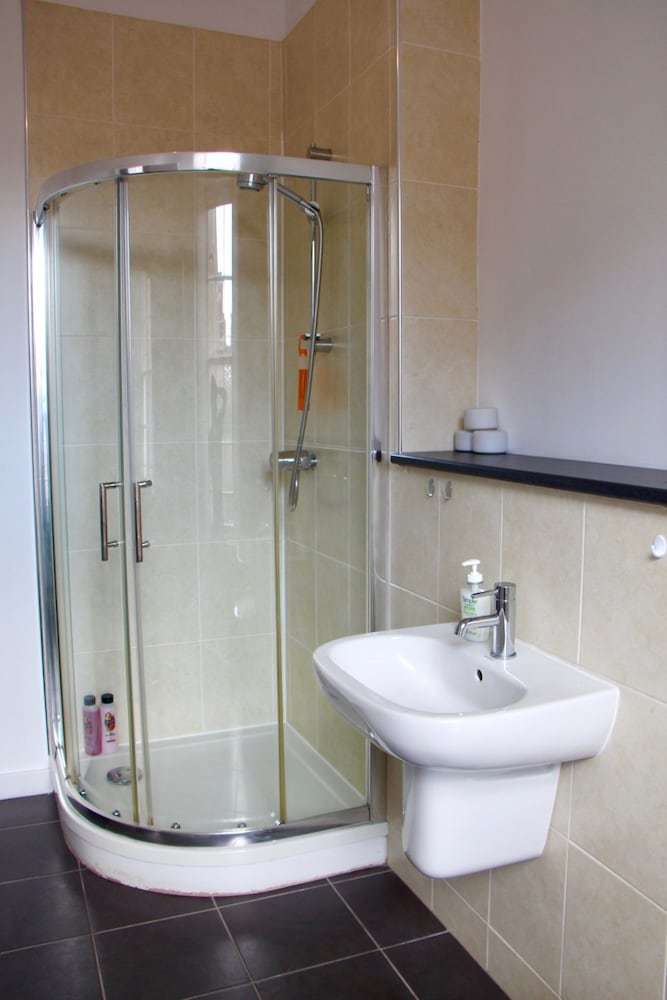 Apartamentos Luxury 5 Bedroom Central Flat With Castle Views