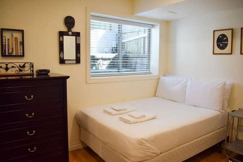 Apartamentos Spacious 1 Bedroom Lower-level Suite