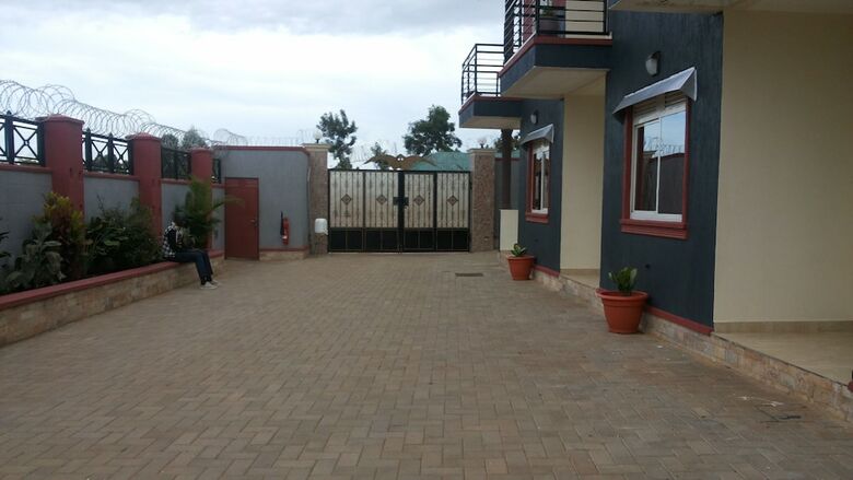 Aparthotel Tripplex Hotel