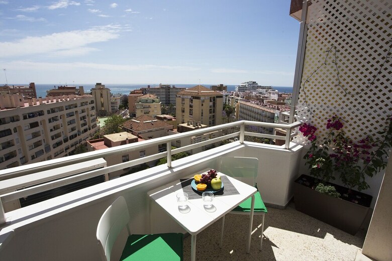 Apartamentos Lovely Quiet & Center Sea Views