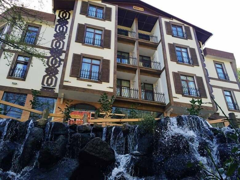 Mersu A'la Hotel