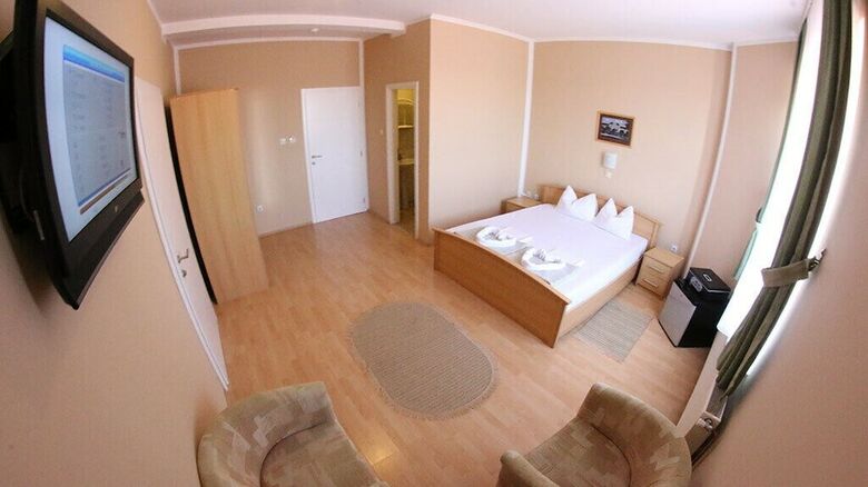 Hotel Lux