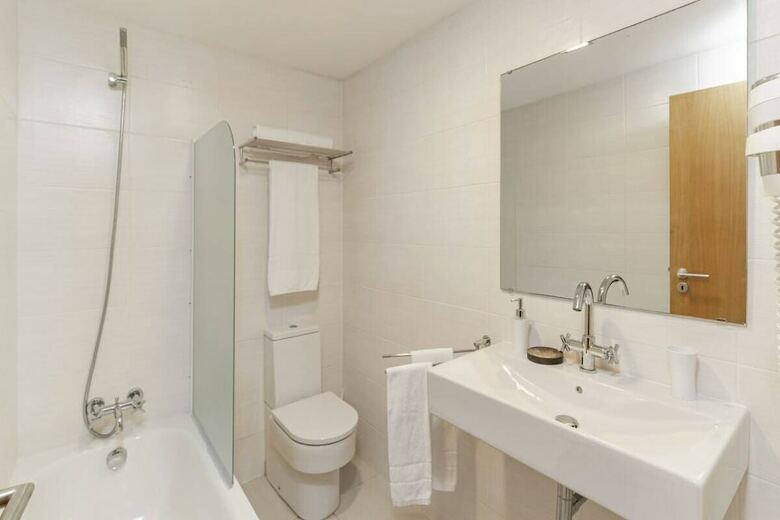 Apartamentos Ponta Delgada I, Calm And Sea View