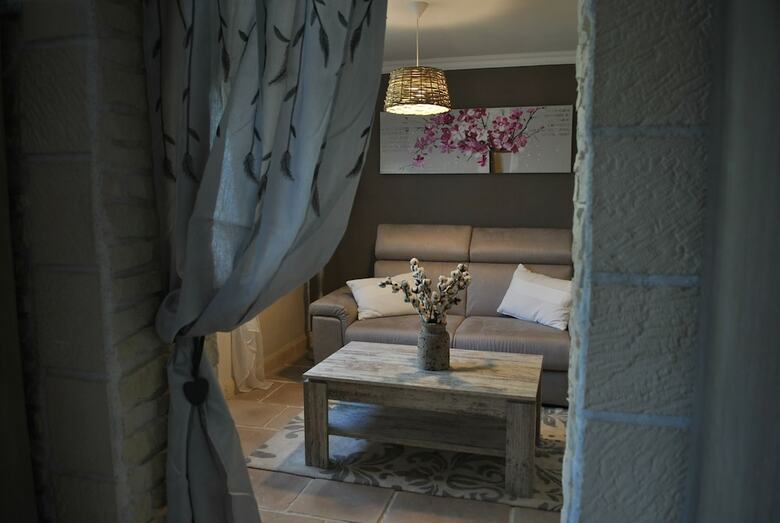 Hotel Villa Quinissole