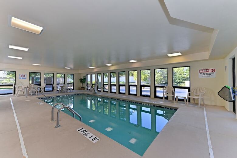 Hotel Comfort Inn & Suites At Stone Mountain