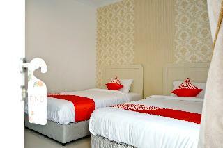Hostal Oyo 1167 Home Sty Residence