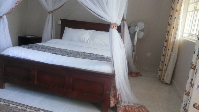 Hotel Lavic Country Resort