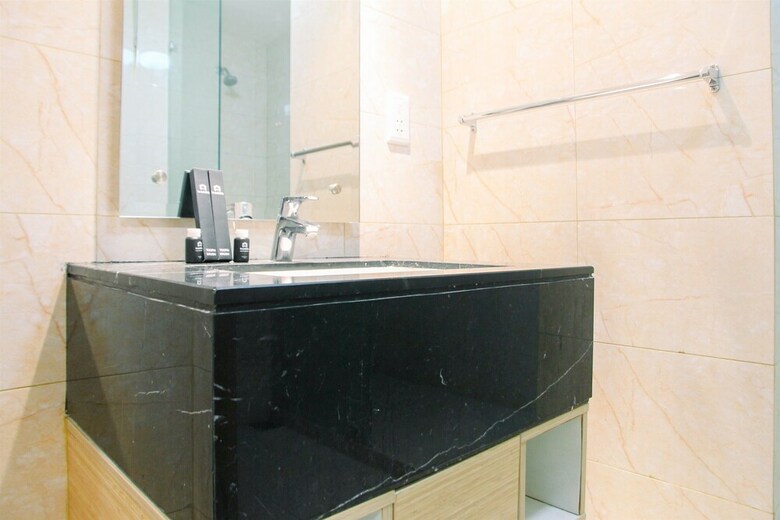 Spacious 2br The Mansion Kemayoran Apartment