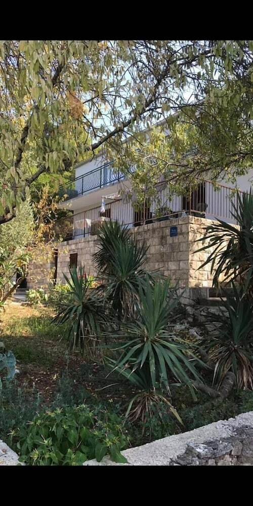 Apartamentos Ku?a Marija