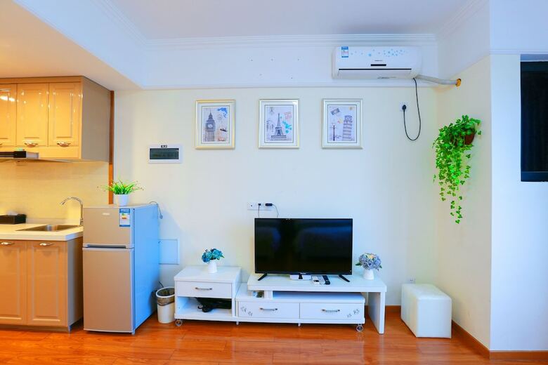 Mango Holiday Apartment Hotel