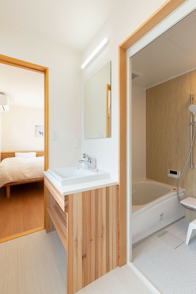Hakuba Powder Mountain Lodge