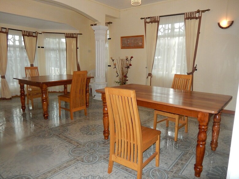 Hotel La Mirage Residence Guest House