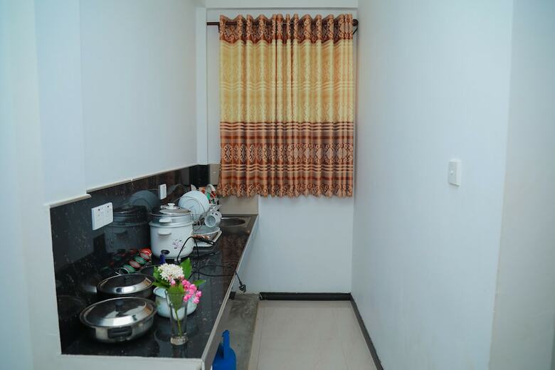 Hotel Hasaranga Holiday House