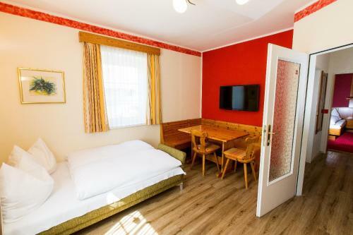 Hotel Wallner - Genusswirt Mit Atmosph�re