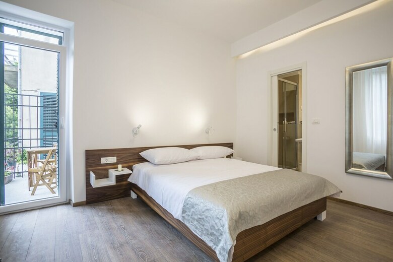Hotel Luxury Accommodation Marino