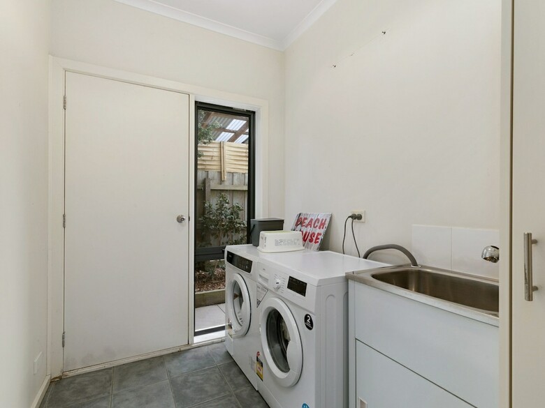 Villa Beached As - Free Wifi, Netflix & Foxtel, Heated Pool
