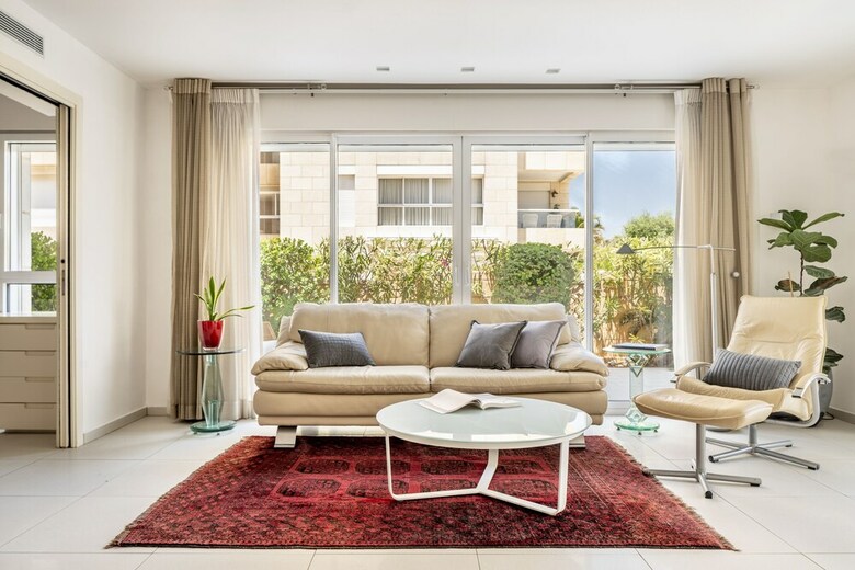 Apartamento Bright Marina Apt W Pool & Gym Access