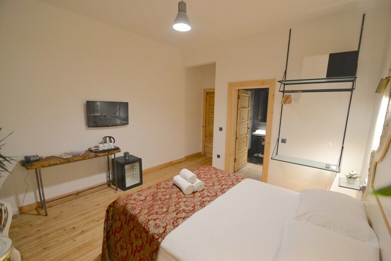 Pera Tunnel Hotel