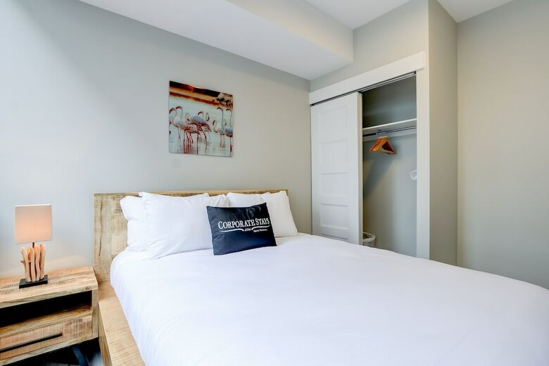 The Met Apartments By Corporate Stays