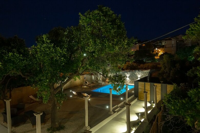 Hedera Estate, Villa Hedera IV