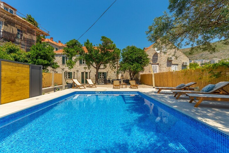 Hedera Estate, Villa Hedera IV