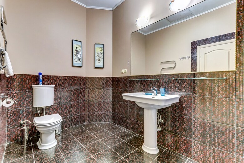 Hotel Guest Rooms On Nevsky Prospekt 47