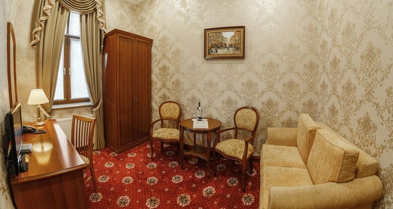 Chopin Hotel