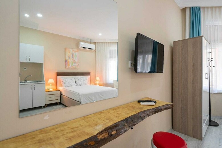 Bicer Hotel