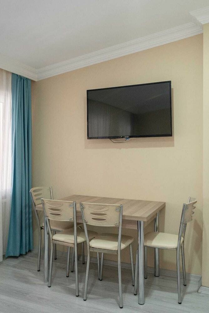 Bicer Hotel