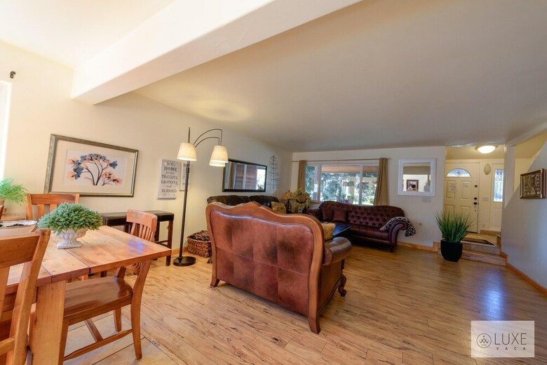 Mv25: Waterfront Tahoe Keys Home