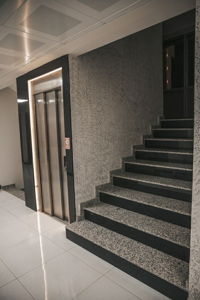 Hotel Bornova Otel