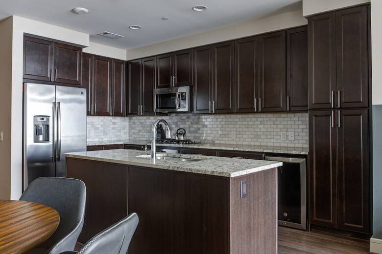 Domio Downtown Trendy 2br Bbq Grills