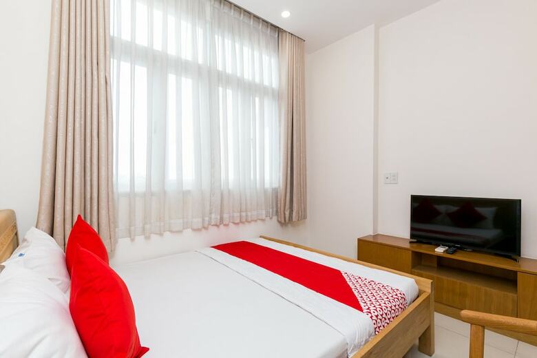 Hotel Oyo 463 Phu Hoang Nam
