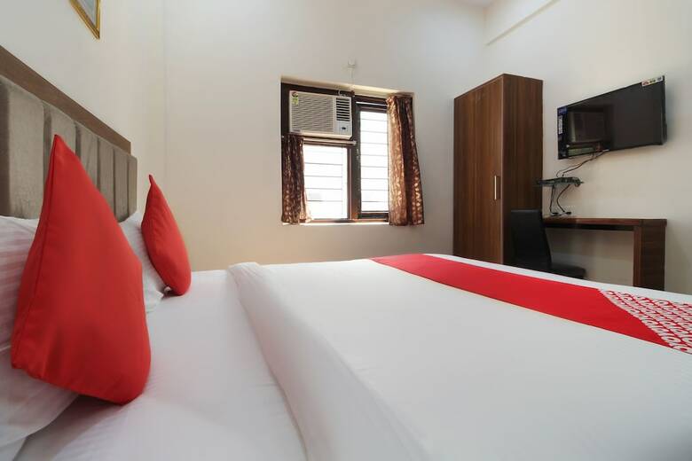 Hotel Oyo 62646 Taj Classic