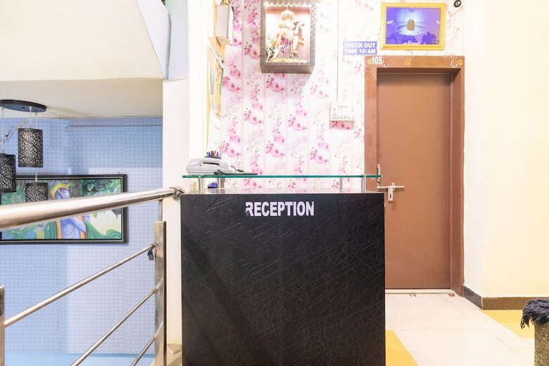 Spot On 42687 Hotel Verma Palace