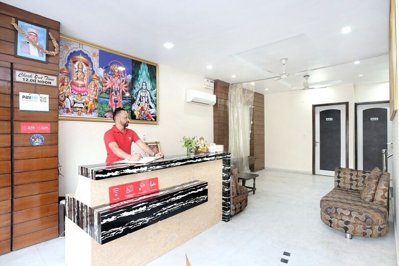 Hotel Oyo 15496 Shree Hari Castle